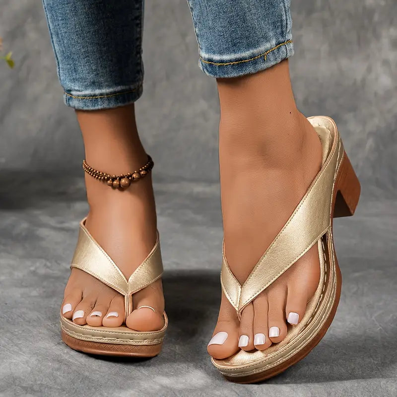 THE ELEANOR | Sandals: Style & Comfort